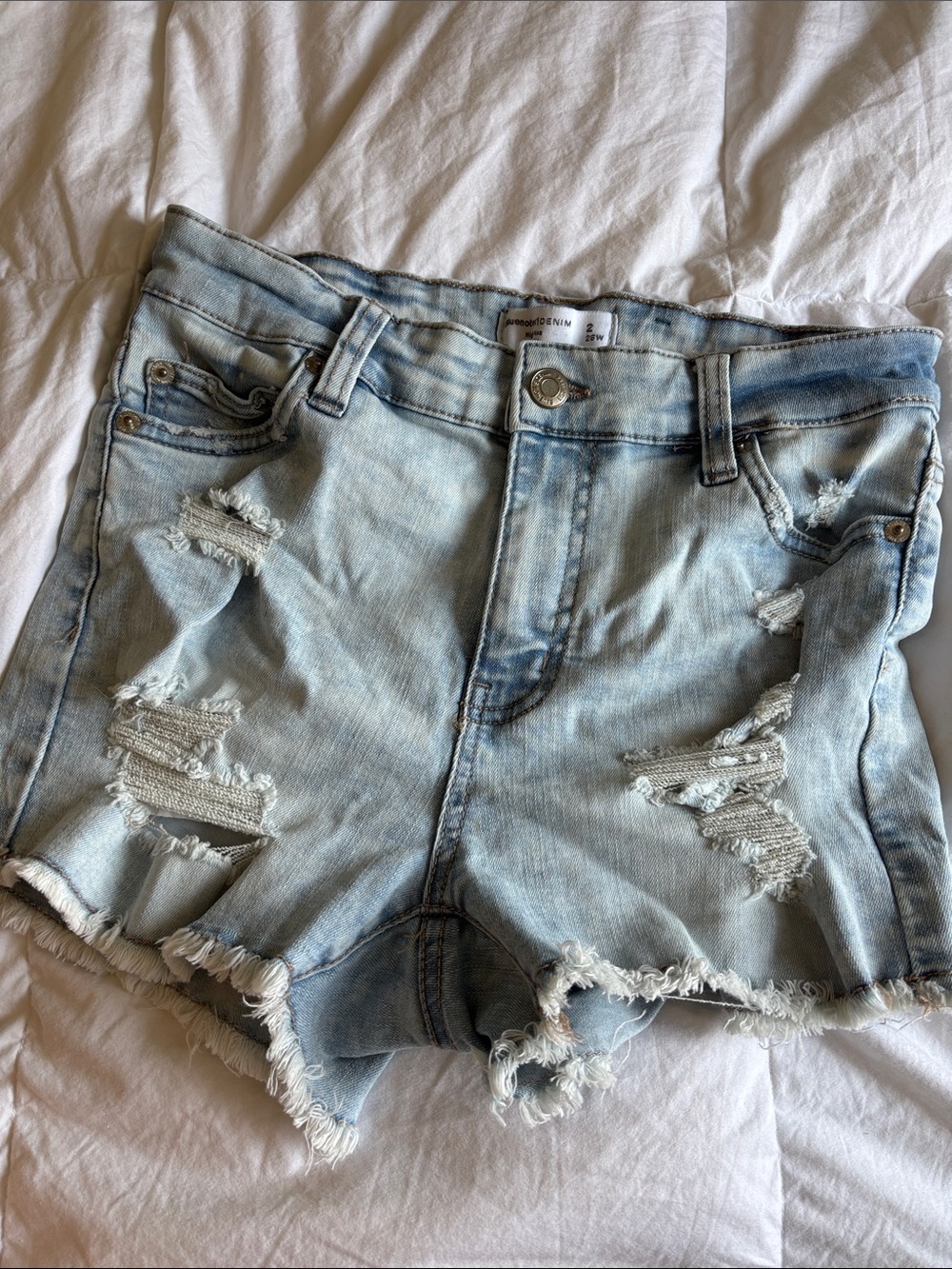 Bluenotes High Rise Distressed Denim Shorts Size 2 / 26W